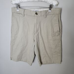 Old Navy Shorts Ultimate Slim Built-In Flex Beige Tan Chino Neutral Casual